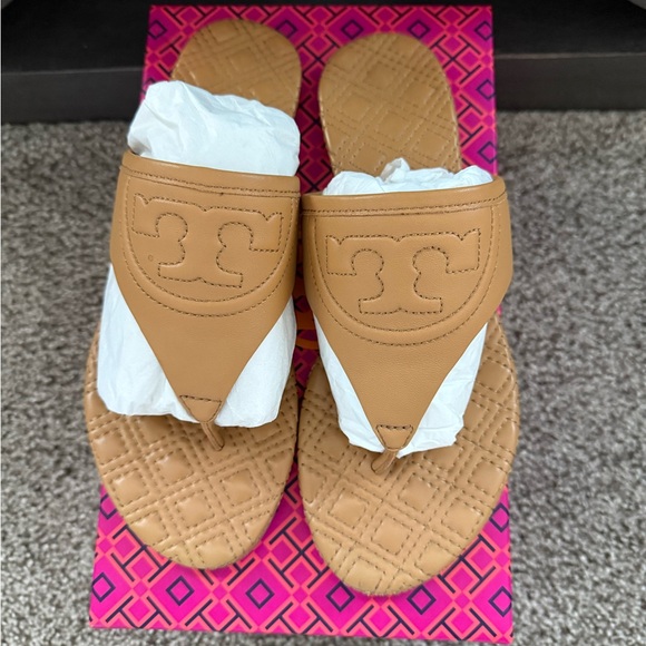 Tory Burch Authentic Fleming Flat Thong Sandle - Picture 1 of 6